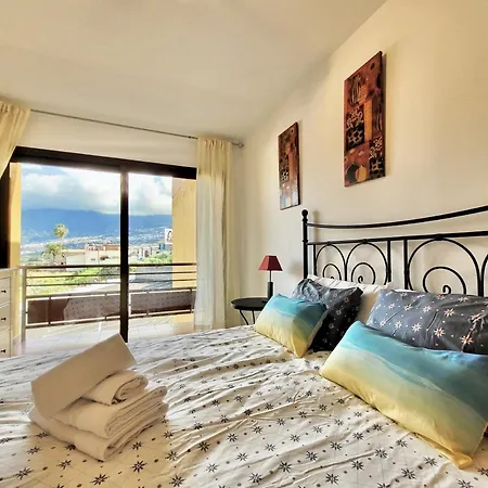 Briones Apartament *