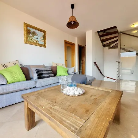 Briones * プエルト・デ・ラ・クルス